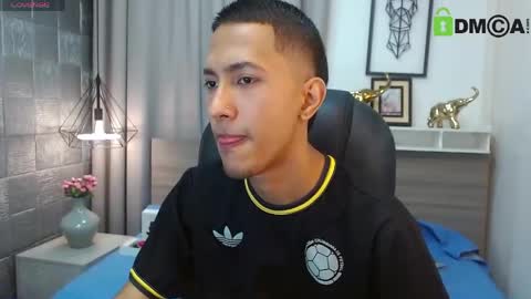 Snapshot of haroldxl chatting on April 15, 2:13 pm IM HAROLD online show from April 15, 2:13 pm