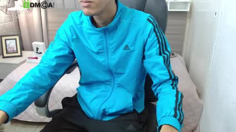 Snapshot of haroldxl chatting on May 24, 12:43 pm IM HAROLD online show from May 24, 12:43 pm