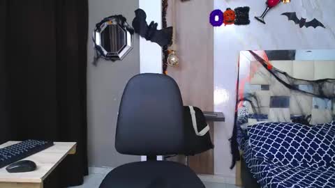 Harry online show from October 30, 4:52 pm