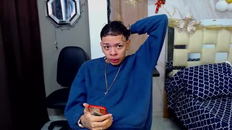 Harry online show from December 1, 2:27 am