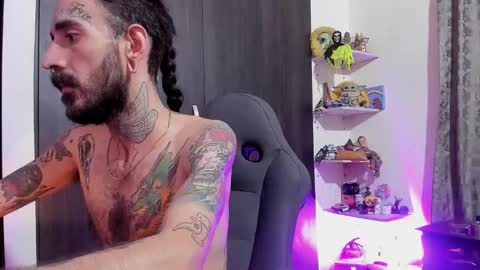 OMAR online show from December 5, 12:41 am