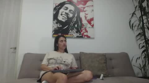 Snapshot of harrycum4you chatting on June 20, 2:58 am hannaandharri online show from June 20, 2:58 am