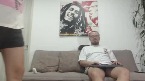 Snapshot of harrycum4you chatting on June 23, 2:42 am hannaandharri online show from June 23, 2:42 am