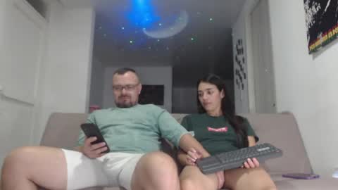 Snapshot of harrycum4you chatting on July 22, 2:47 am hannaandharri online show from July 22, 2:47 am