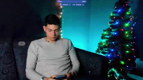  ... online show from December 5, 9:18 am