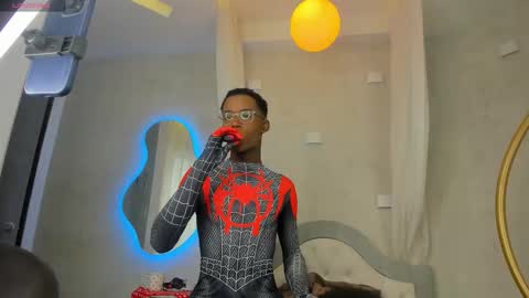 HarrysWilson online show from September 19, 7:47 pm