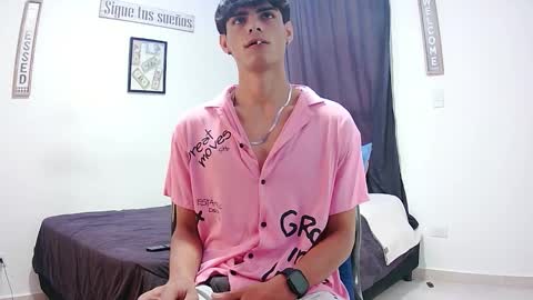 harry thomson online show from November 8, 7:01 pm