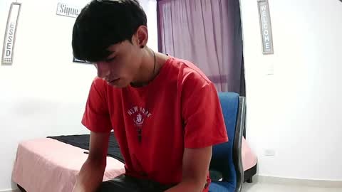 Snapshot of harrythomson1 chatting on April 18, 2:54 pm harry thomson online show from April 18, 2:54 pm