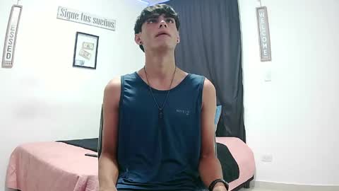 Snapshot of harrythomson1 chatting on April 23, 11:20 am harry thomson online show from April 23, 11:20 am