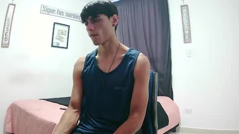 Snapshot of harrythomson1 chatting on April 23, 12:29 pm harry thomson online show from April 23, 12:29 pm