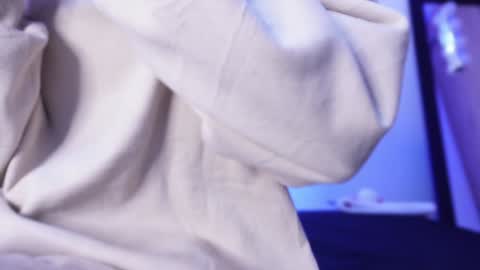 Snapshot of harrytwink18 chatting on December 31, 12:15 pm HARRY online show from December 31, 12:15 pm