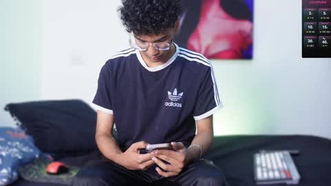 Snapshot of harrytwink18 chatting on January 6, 1:19 pm HARRY online show from January 6, 1:19 pm