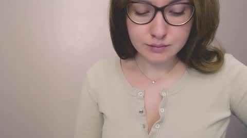 Snapshot of hartfoxx chatting on December 15, 2:21 pm hartfoxx online show from December 15, 2:21 pm