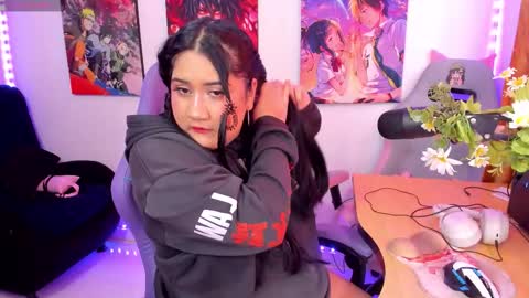 karen  online show from September 21, 3:35 pm