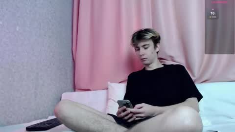 harvey_foster online show from December 1, 10:20 am