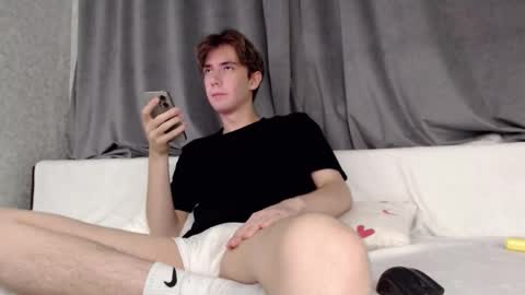 Snapshot of harvey_foster chatting on January 15, 9:51 pm harvey_foster online show from January 15, 9:51 pm