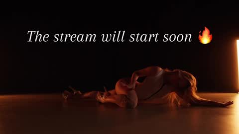 Anna online show from April 26, 8:12 am