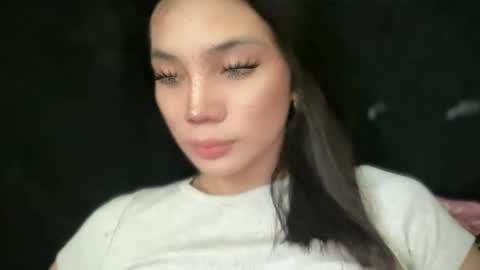 LALA A online show from December 14, 1:22 am