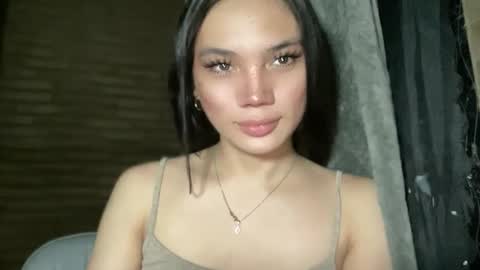 LALA A online show from December 15, 1:32 am