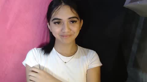 Snapshot of hawadiha chatting on April 7, 5:41 am LIX online show from April 7, 5:41 am