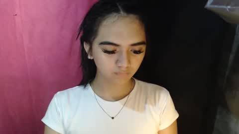 Snapshot of hawadiha chatting on April 13, 3:28 pm LIX online show from April 13, 3:28 pm