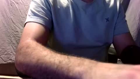 Snapshot of hawaiinstallion23 chatting on October 26, 7:03 am hawaiinstallion23 online show from October 26, 7:03 am