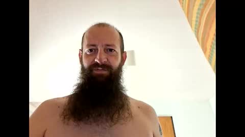 Robert online show from November 9, 6:01 am