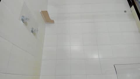 Hayami  online show from December 4, 2:04 pm