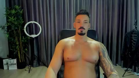Snapshot of haydenspears chatting on May 2, 6:18 am HaydenSpears online show from May 2, 6:18 am