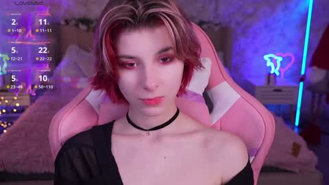 haylaamber online show from December 22, 8:36 pm