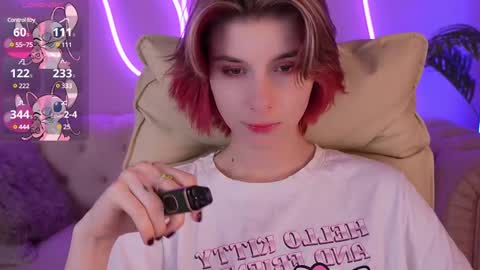 haylaamber online show from February 24, 11:09 pm