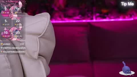 haylaamber online show from March 12, 1:51 pm