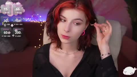 haylaamber online show from June 28, 1:17 pm