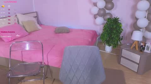 Hayle online show from January 22, 2:15 am