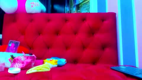 Snapshot of hayleymiller_vc chatting on December 1, 1:21 am hayley miller online show from December 1, 1:21 am