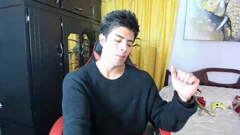 Snapshot of hazbinstudio chatting on December 22, 6:49 pm hazbinstudio online show from December 22, 6:49 pm