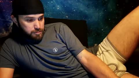 hazel198812 online show from February 2, 2:54 am