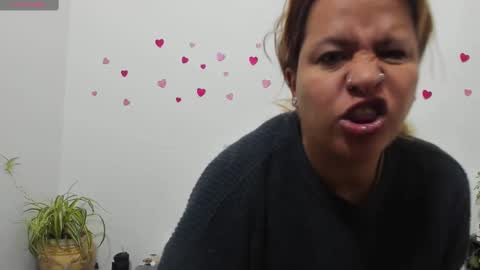 hazel online show from October 2, 9:05 am