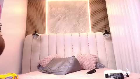 kataleya online show from June 11, 12:32 am