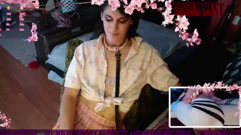 Snapshot of hazel_lust chatting on May 31, 3:58 am Hazel Lust online show from May 31, 3:58 am