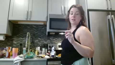 Hazel online show from February 28, 10:39 pm