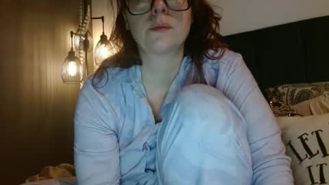 Hazel online show from November 26, 1:28 am