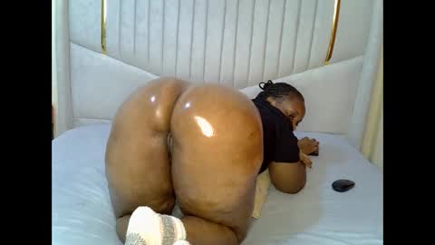 hazel_spanky online show from February 8, 10:29 pm