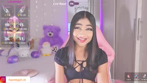 Snapshot of hazelbabee_ chatting on September 17, 7:32 am Lynn online show from September 17, 7:32 am