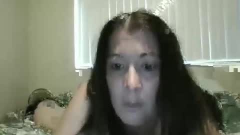 Snapshot of hazelbasil32728 chatting on October 6, 12:35 pm hazelbasil32728 online show from October 6, 12:35 pm