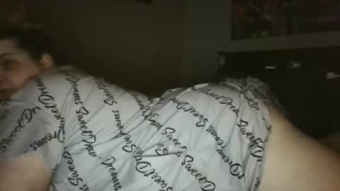 Hazeleyez97 online show from December 3, 7:05 am