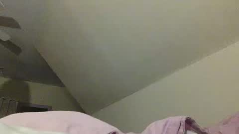 Snapshot of hazelhanes chatting on February 8, 5:11 am Hazel Hanes online show from February 8, 5:11 am