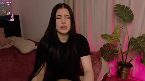 hazelhayess online show from May 28, 4:15 pm