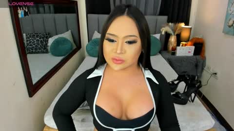 HAZEL MADONNA online show from July 14, 1:08 am