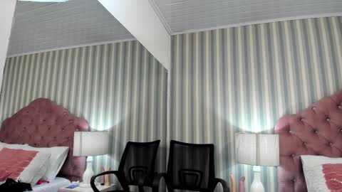 HazelMoret online show from February 24, 12:16 pm